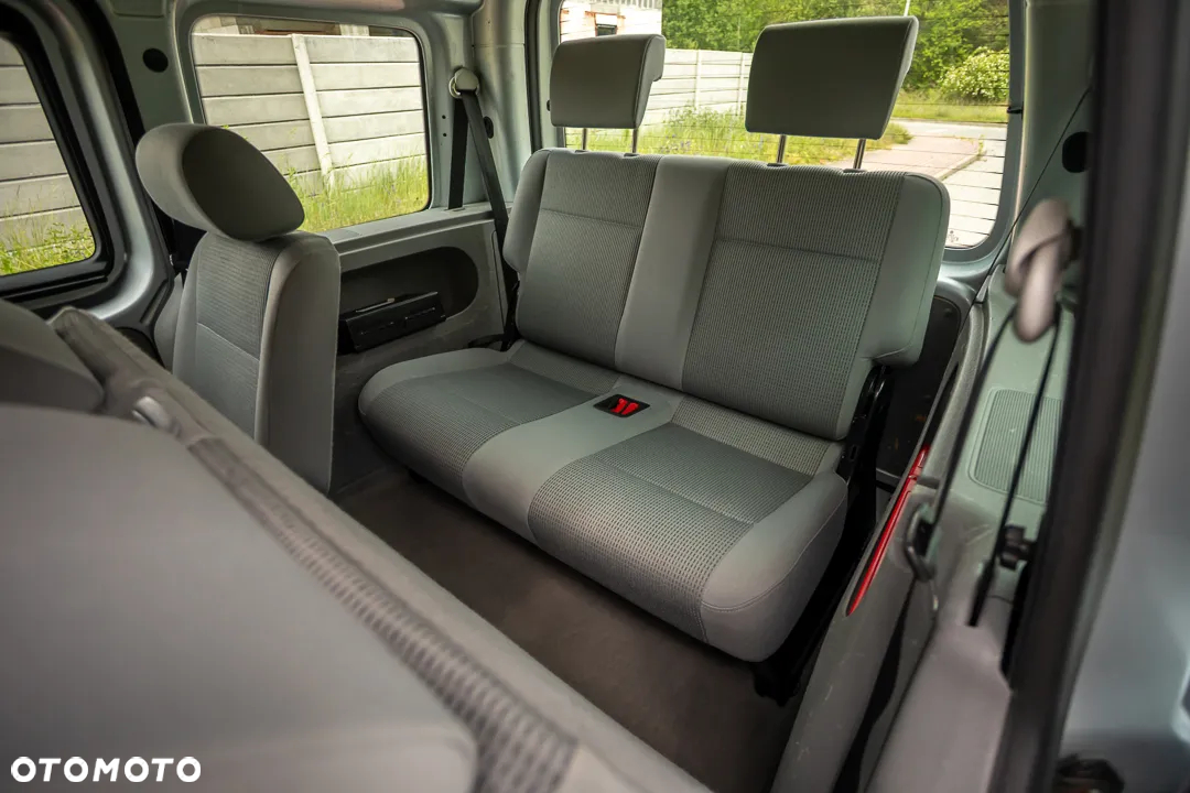 Volkswagen Caddy 1.9 TDI Life (7-Si.) - 24