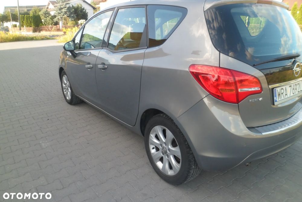 Opel Meriva 1.6 CDTI Cosmo S&S - 3