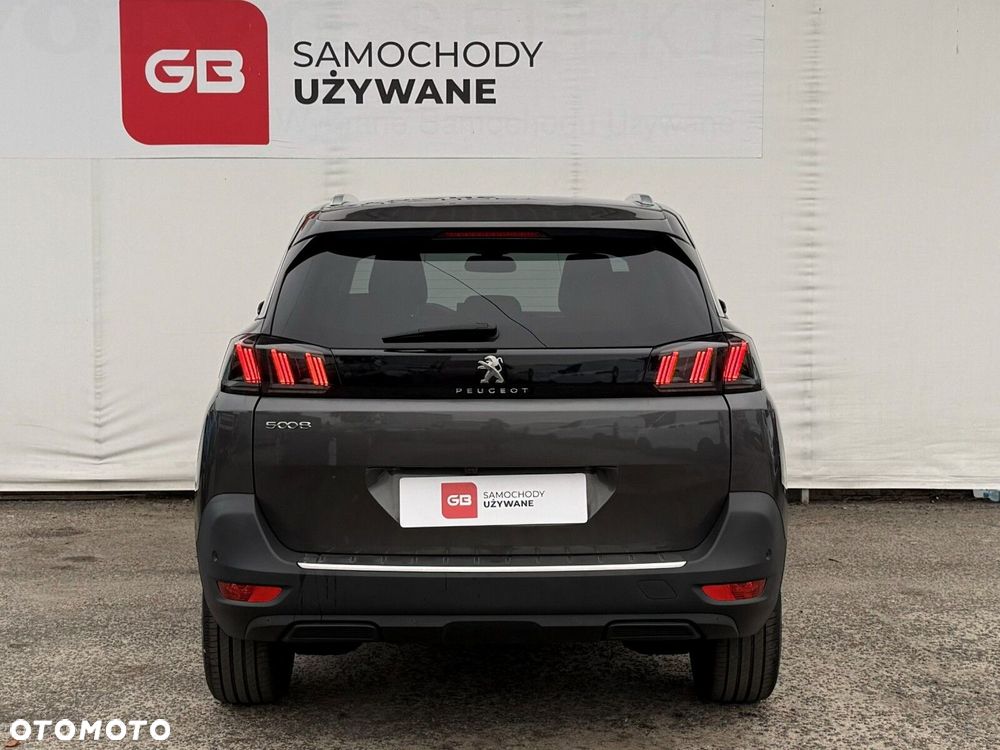 Peugeot 5008 1.2 PureTech Allure S&S EAT8 - 8