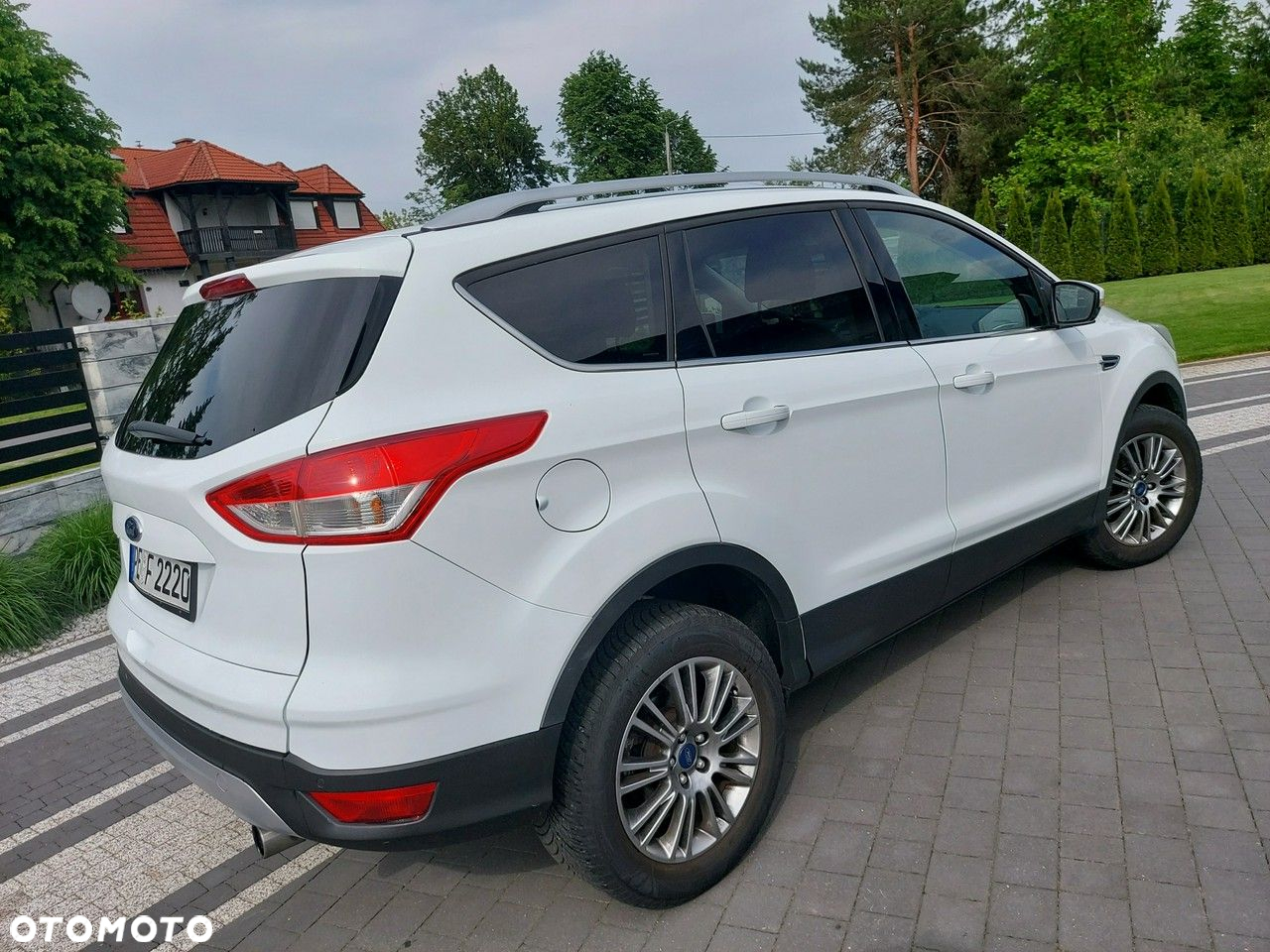 Ford Kuga - 14