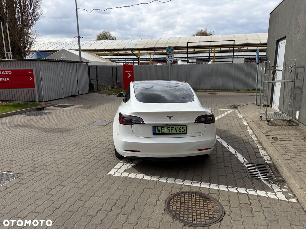 Tesla Model 3 Langstreckenbatterie Allradantrieb Dual Motor - 4