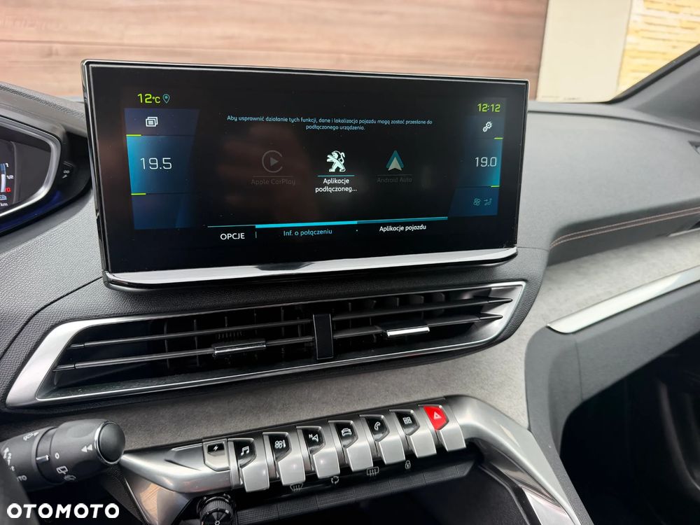 Peugeot 3008 1.6 PureTech HYbrid GT S&S EAT8 - 14