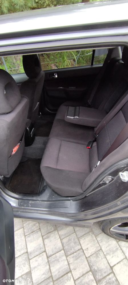 Mitsubishi Lancer - 10