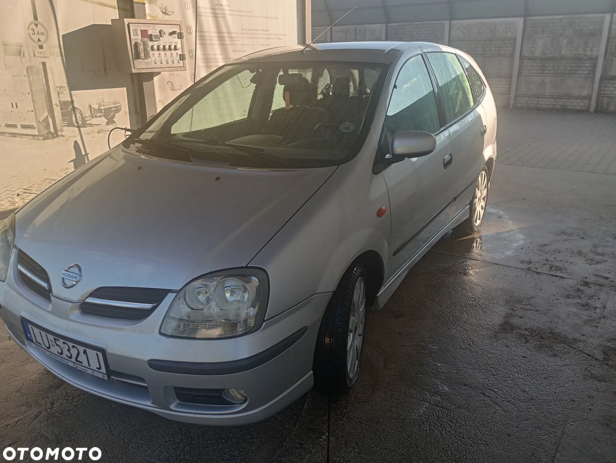 Nissan Almera Tino 2.2 DI - 15