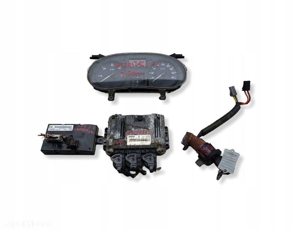 KOMPUTER SILNIKA ZESTAW 8200311550 NISSAN INTERSTAR 1 I 2.5 DCI - 1
