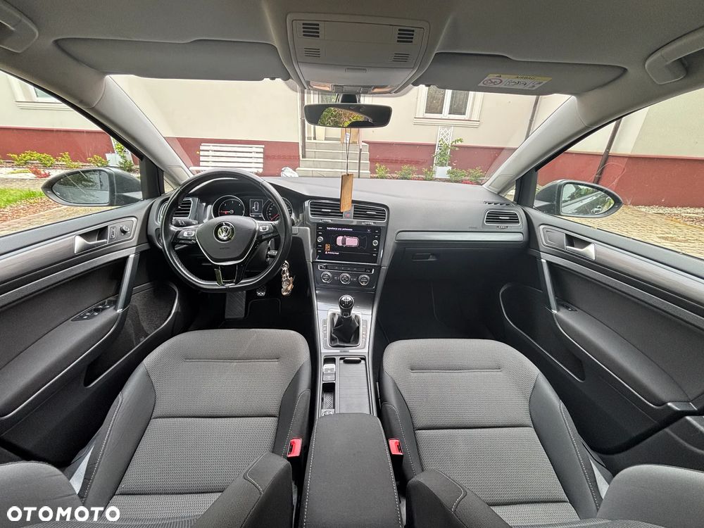 Volkswagen Golf 1.6 TDI BMT Comfortline - 9