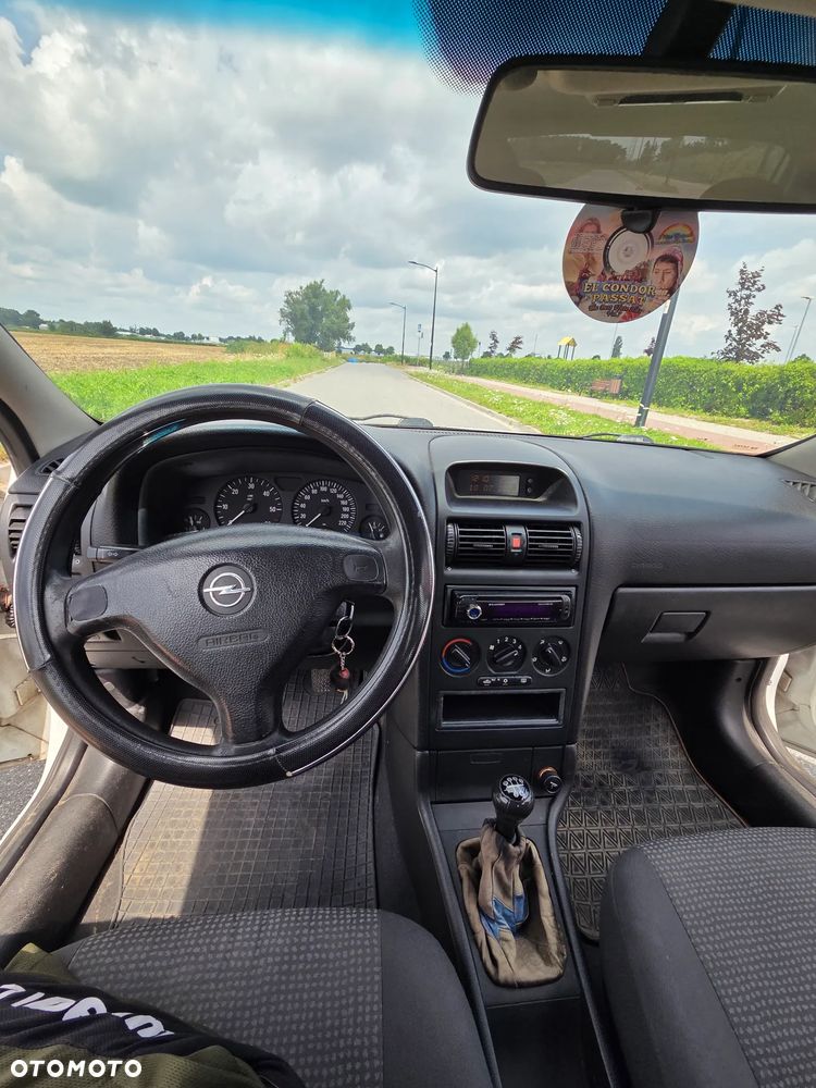 Opel Astra 1.7 CDTI Start - 11