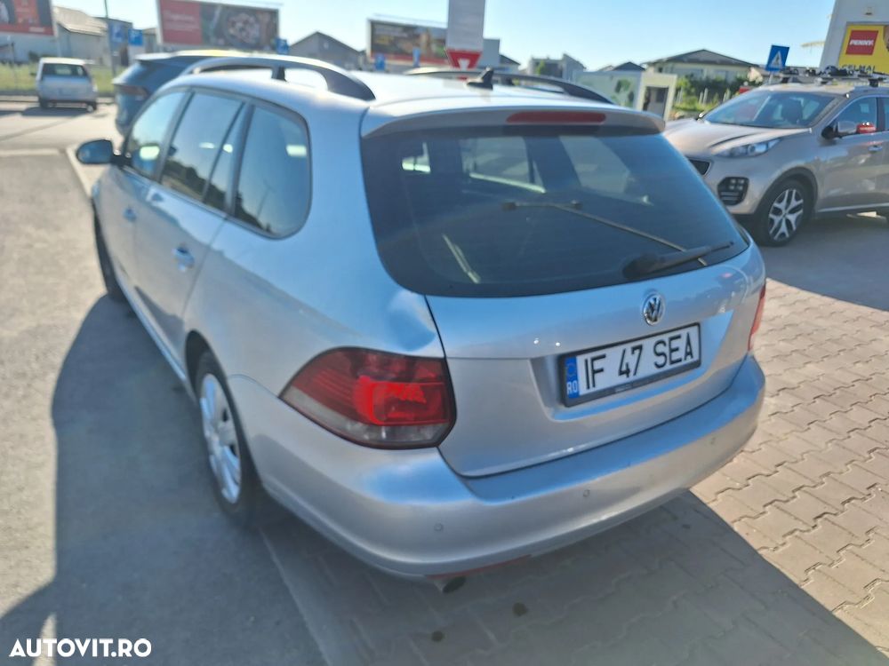 Volkswagen Golf 1.6 TDI DPF Comfortline - 8