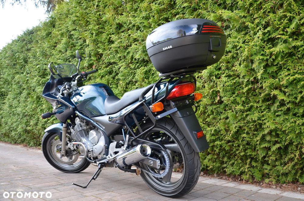 Yamaha XJ - 9