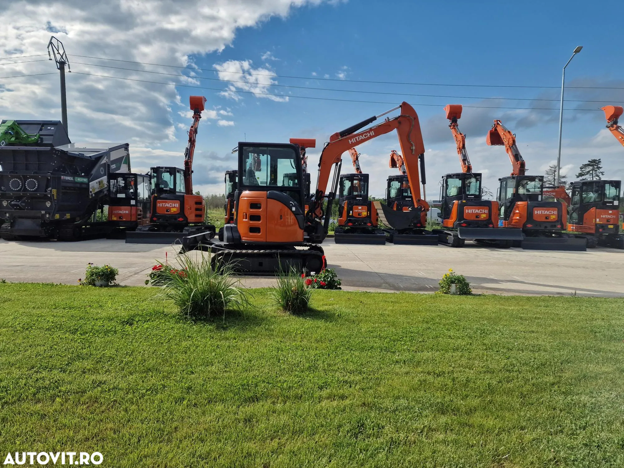 Hitachi ZX38, 2021, 1.376h, CUPLA RAPIDA+3 CUPE, 3,9tone, Ad sapare 4m, Inst picon, Aer conditionat, Senile 80% ok, produs in JAPONIA, posibilitate leasing 4 ani-PROMOTIE 36.900 EUR+Tva - 25