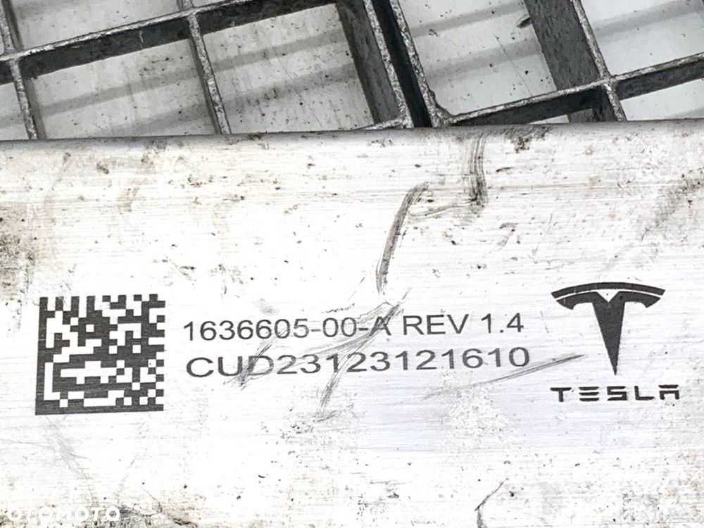 WZMOCNIENIE GÓRNE BAGAŻNIKA PRZÓD  TESLA MODEL Y (5YJY) 2019 - 2022 EV 235 kW [320 KM] - 4