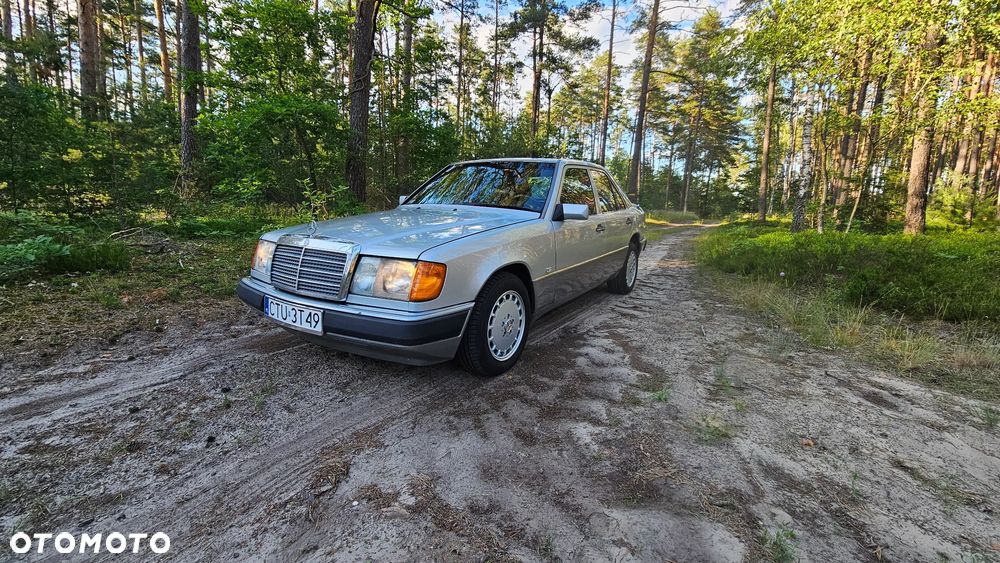 Mercedes-Benz W124 (1984-1993) - 2