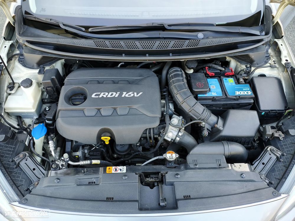 Kia Ceed SW 1.4 CRDi EX - 32