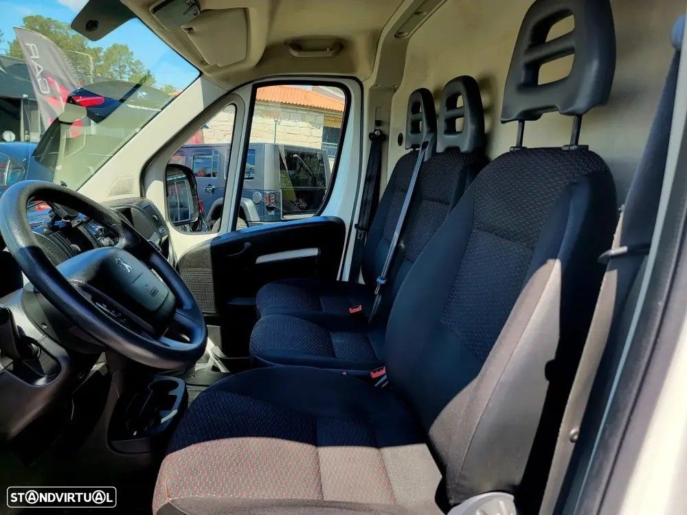 Peugeot Boxer 2.2 BlueHDi 335 L3H3 Pro - 12