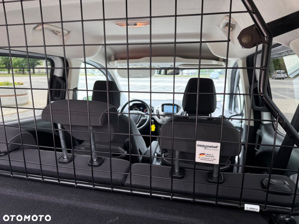 Ford Tourneo Courier 1.5 TDCi Trend - 13