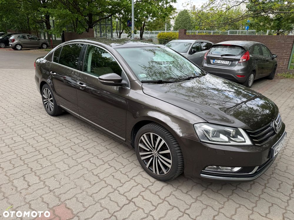 Volkswagen Passat 2.0 TDI Highline DSG - 11