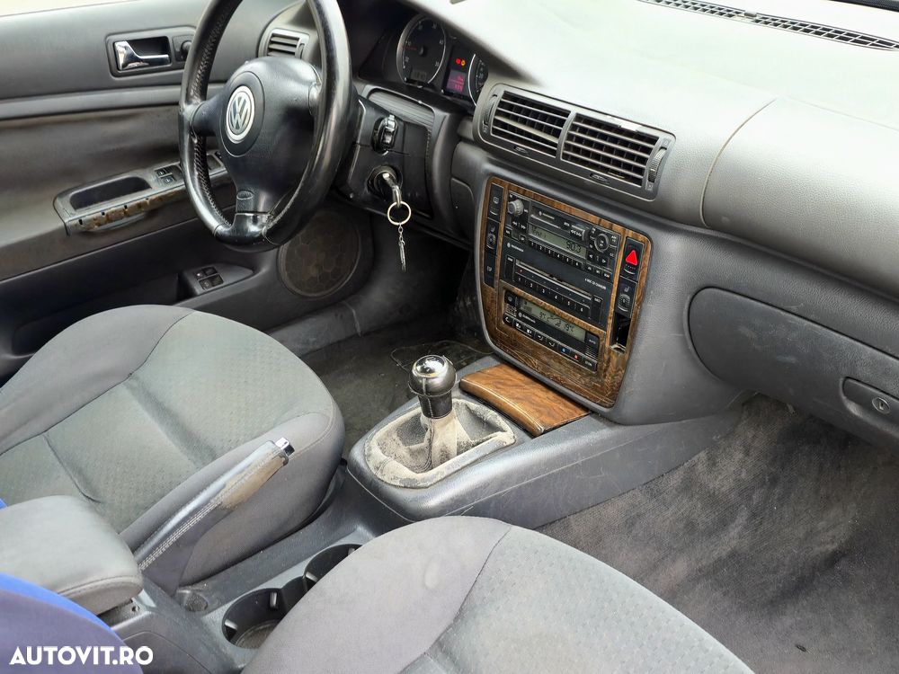 Volkswagen Passat Variant 1.9 TDI - 10