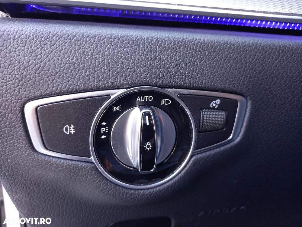 Mercedes-Benz E 220 d Aut. - 20