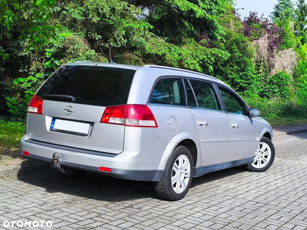 Opel Vectra 1.9 CDTI Cosmo - 5