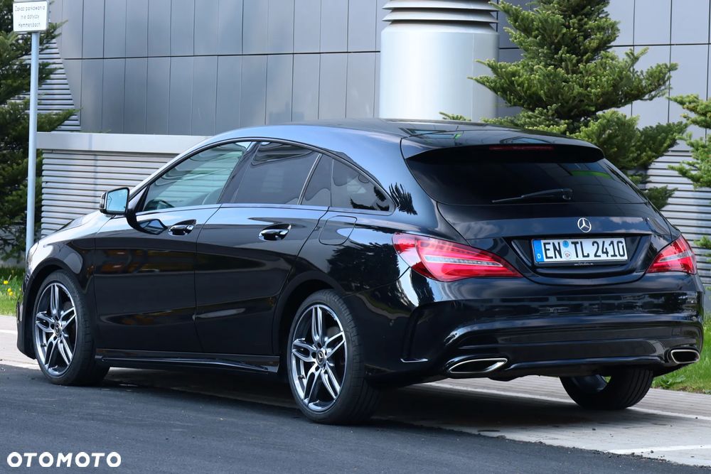 Mercedes-Benz CLA 200 7G-DCT AMG Line - 4