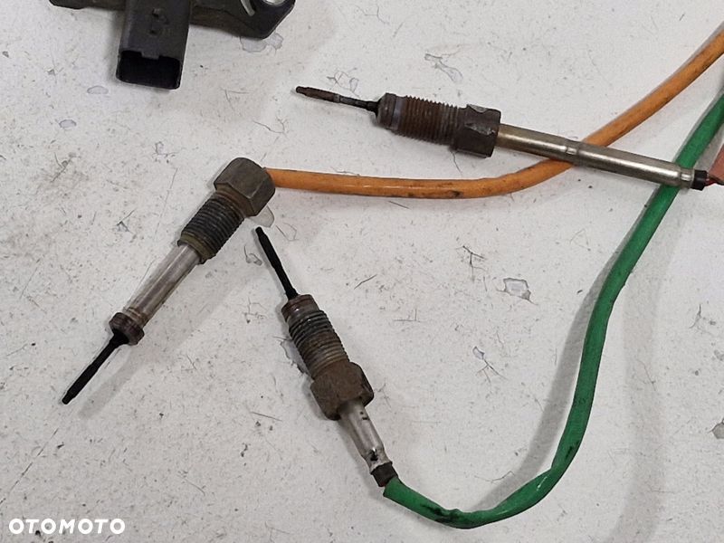 RENAULT MASTER III 3 LIFT IV 4 2.3 DCI CZUJNIK TEMPERATURY SPALIN 226581664R - 3