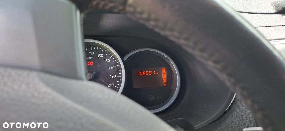 Dacia Lodgy TCe 115 Stepway - 4