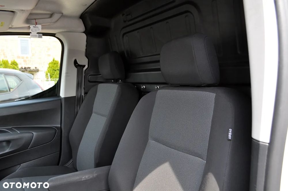 Toyota ProAce City - 16