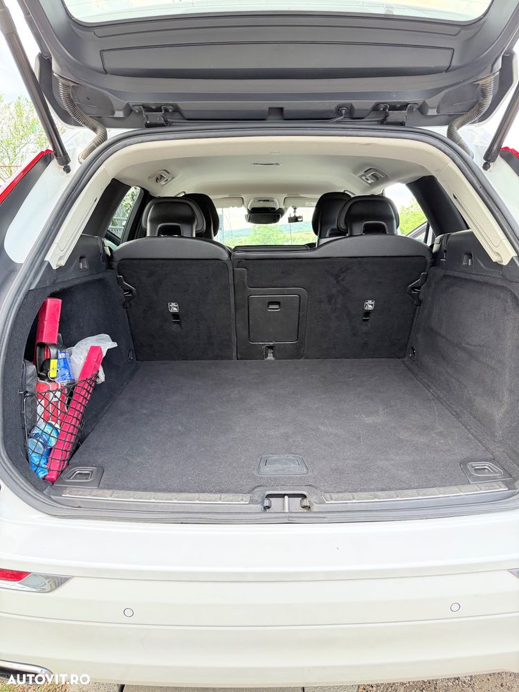 Volvo XC 60 B4 MHEV Inscription - 8