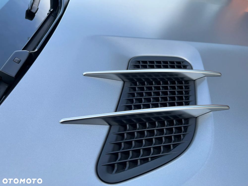 Mercedes-Benz SL - 20