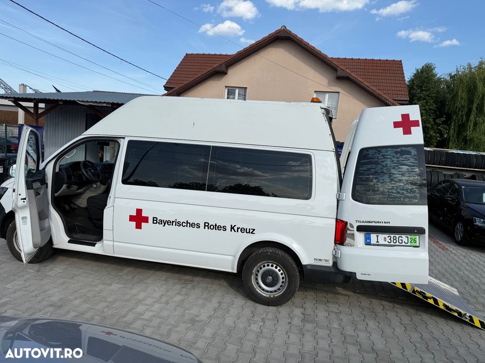Volkswagen Multivan - 38