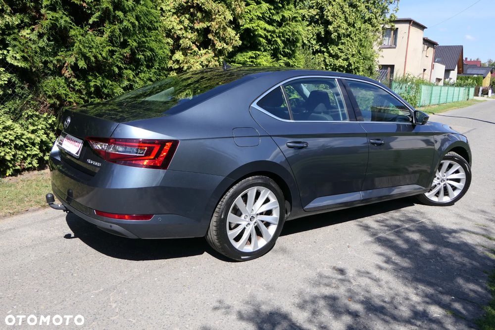 Skoda Superb 1.6 TDI Style - 8