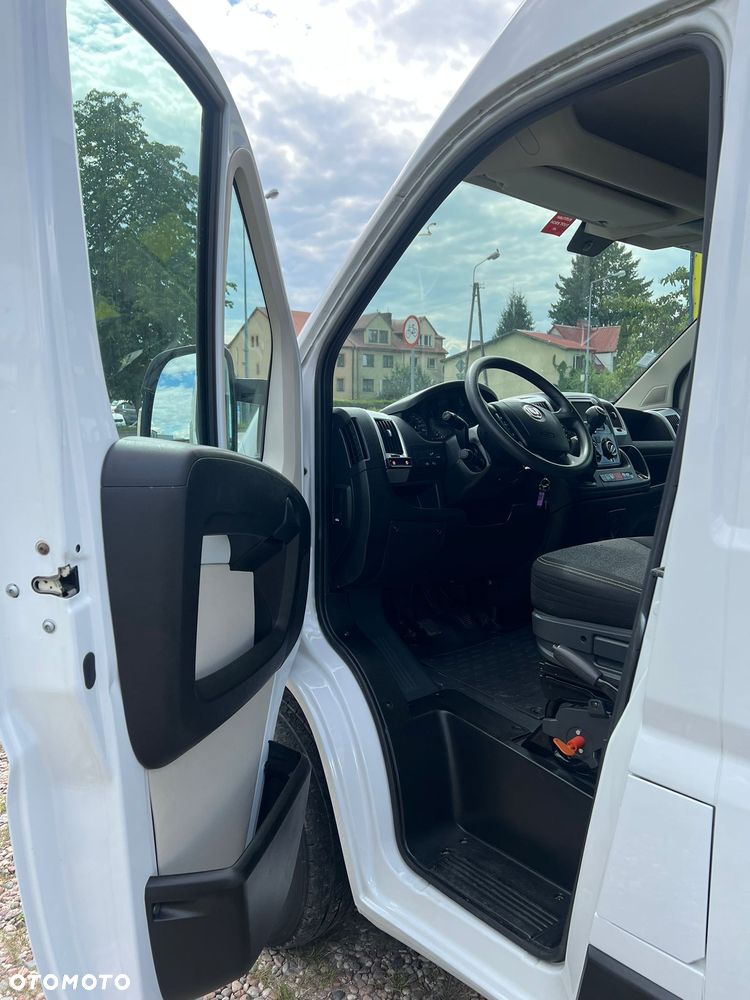 Fiat Ducato 2018 rok L2H2 + Winda - 11