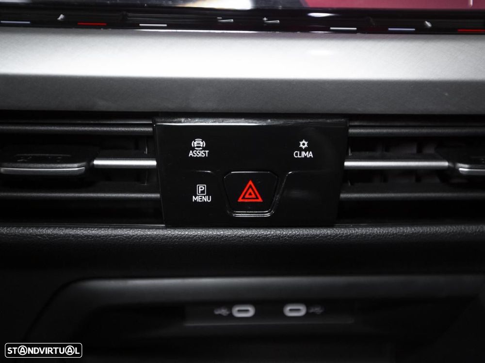 VW Golf 1.0 TSI Sportline - 23