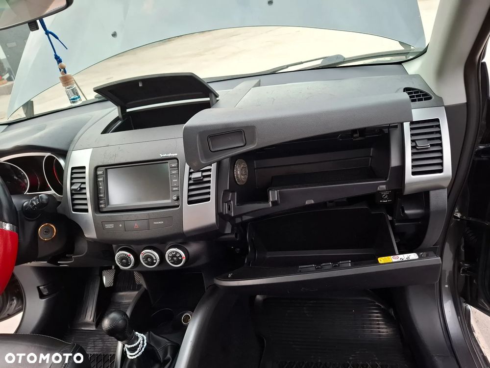 Peugeot 4007 2.2HDi Platinum - 14
