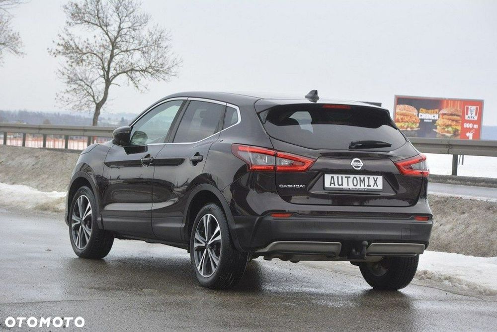 Nissan Qashqai 1.3 DIG-T DCT N-CONNECTA - 6