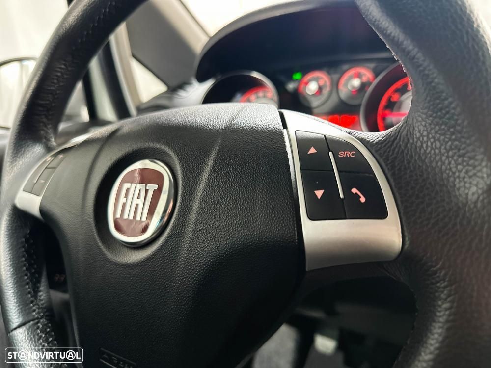 Fiat Punto 1.2 Lounge Start&Stop - 36