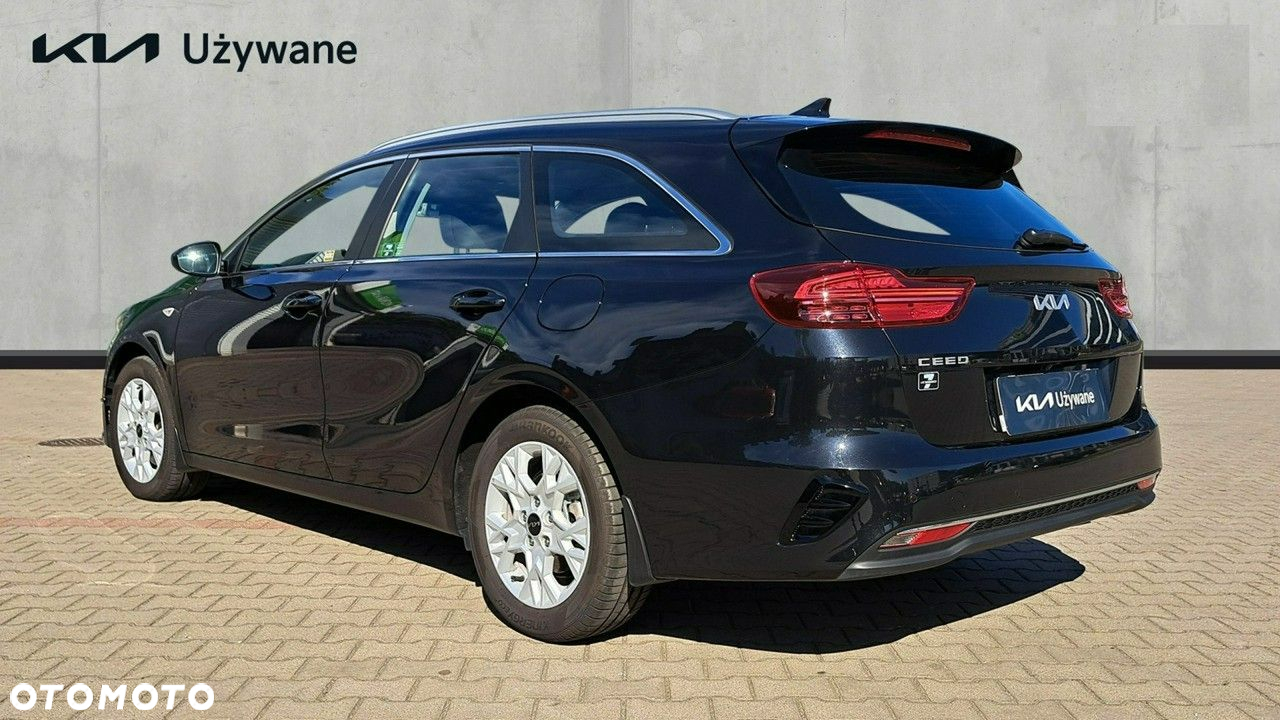 Kia Ceed - 7