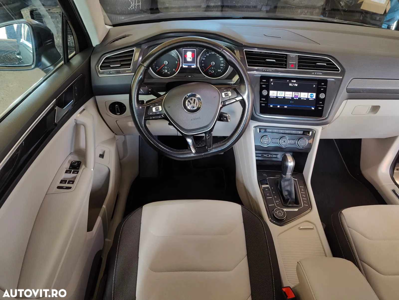 Volkswagen Tiguan 2.0 TDI 4Mot DSG Comfortline - 14