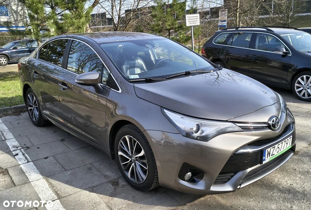 Toyota Avensis 1.8 Active MS - 8