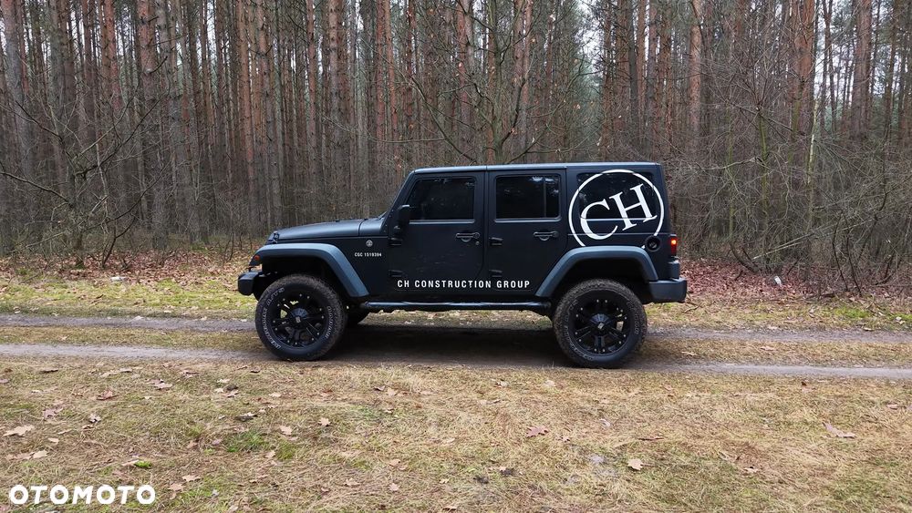 Jeep Wrangler 3.6 Unlim Night Eagle - 1