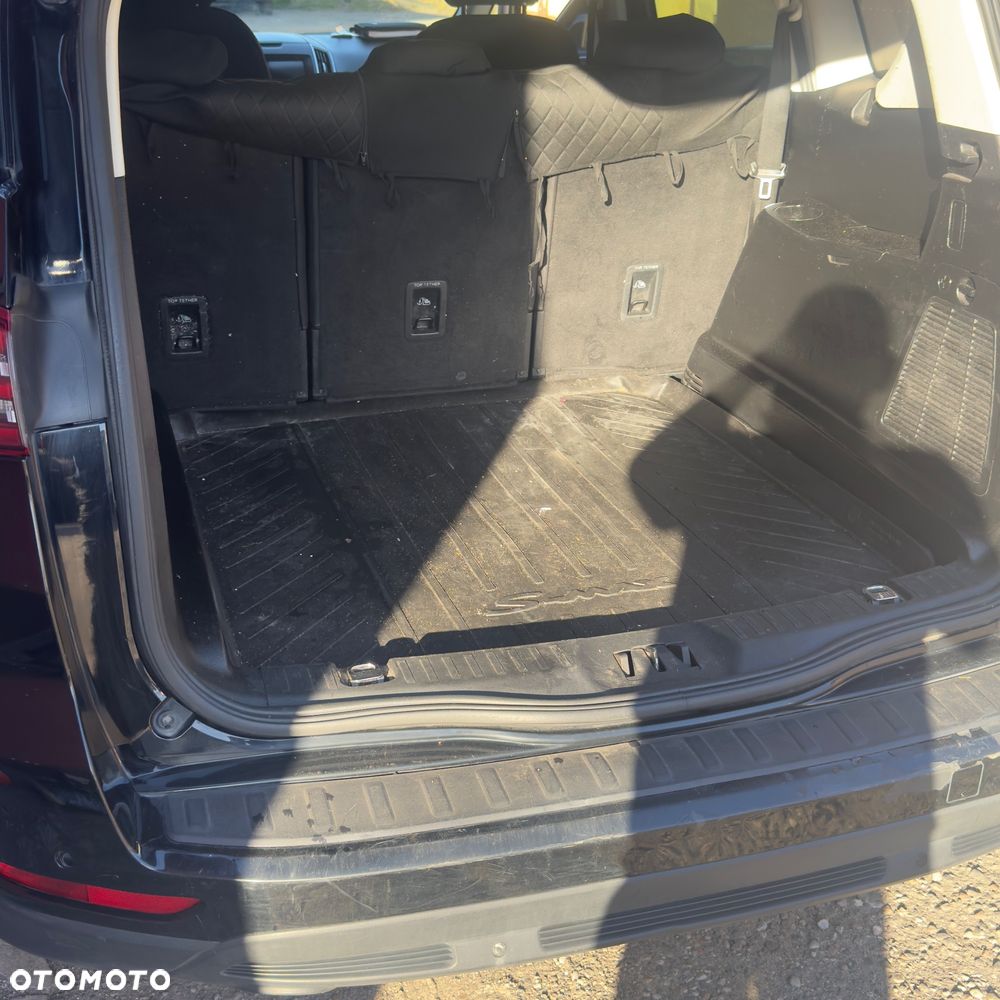 Ford S-Max 2.0 TDCi Titanium PowerShift - 6