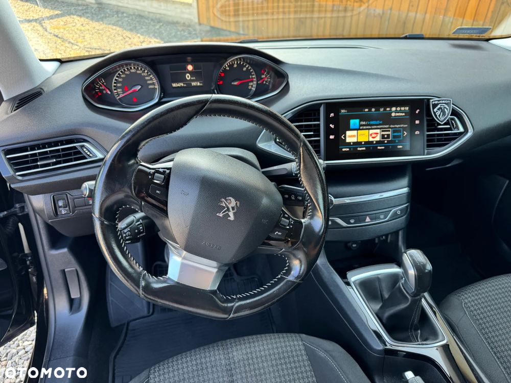 Peugeot 308 SW 1.6 BlueHDi Active S&S - 34