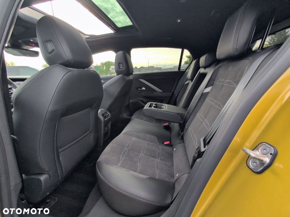 Opel Astra VI 1.2 T mHEV Ultimate S&S eDTC - 10