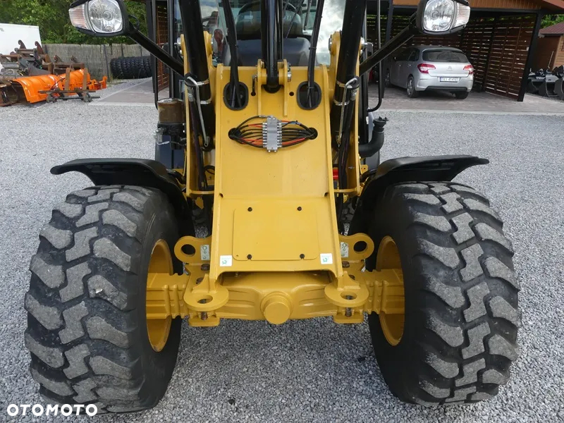Caterpillar CAT 906M / 2017R / Centralne smarowanie / - 31