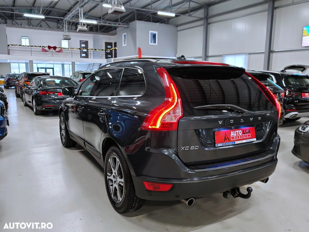 Volvo XC 60 2.4D AWD Aut. Momentum - 5