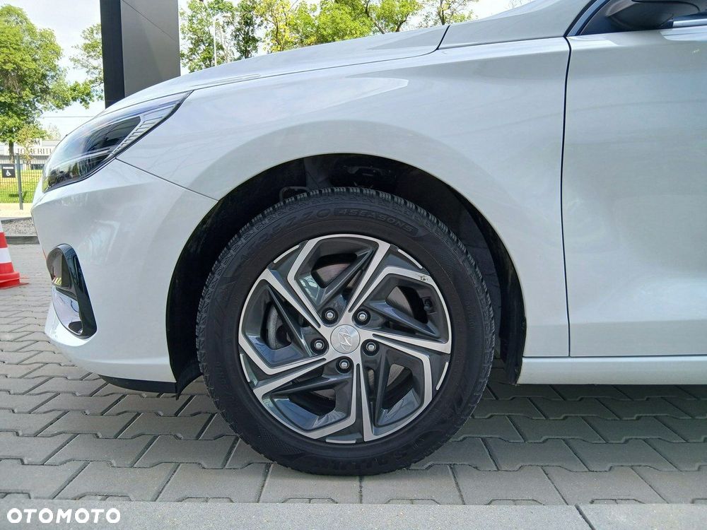 Hyundai i30 1.0 T-GDI Smart - 10