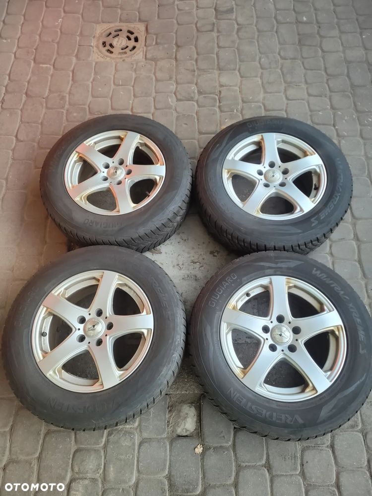 Koła zimowe - Nissan Qashqai 2007-2022 - 16 cali 215/65R16 Vredestein - 1