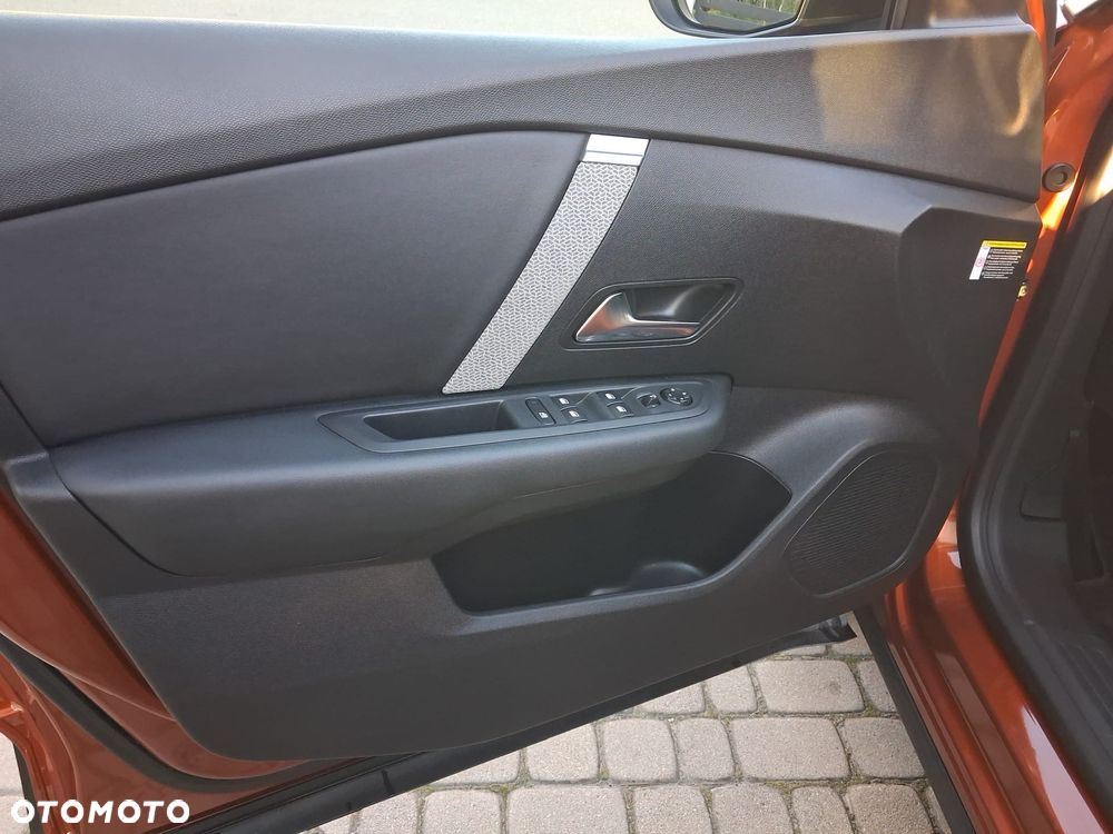 Citroën C4 1.2 PureTech Shine S&S EAT8 - 10