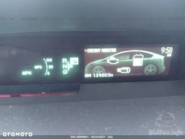 Toyota Prius 1.8 HSD Premium - 17