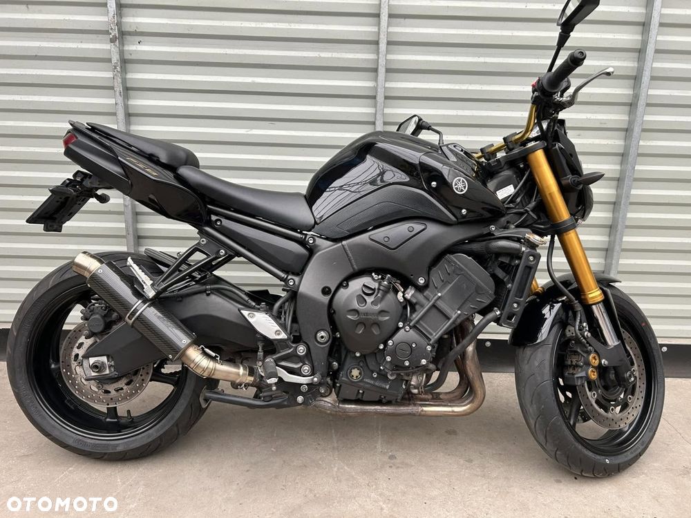 Yamaha FZ8 - 8
